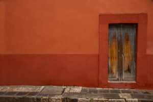 Peinture extérieure menuiseries bois – Couleur sur mesure
